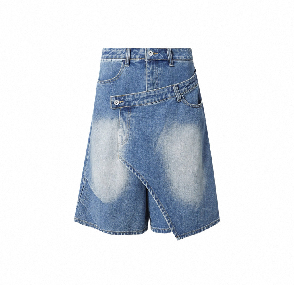 Six Point Barrel Loose Cut Denim Shorts